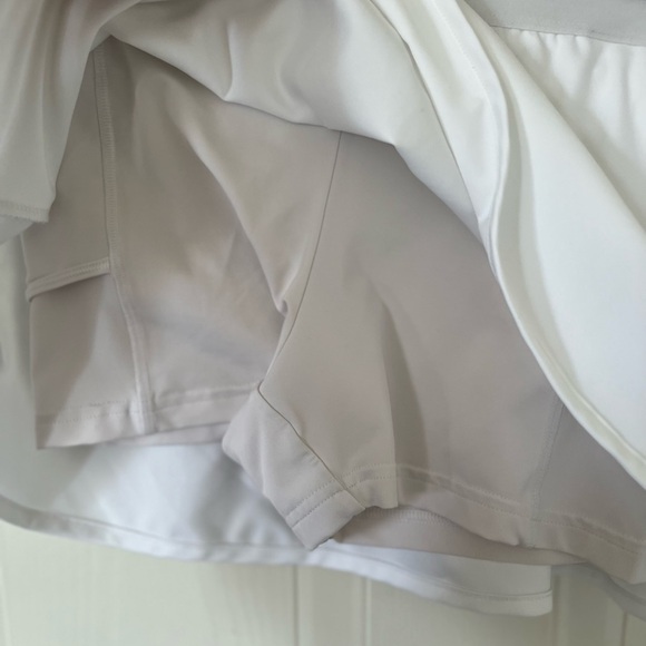 Adidas White Activewear Tennis Skort - Picture 7 of 11